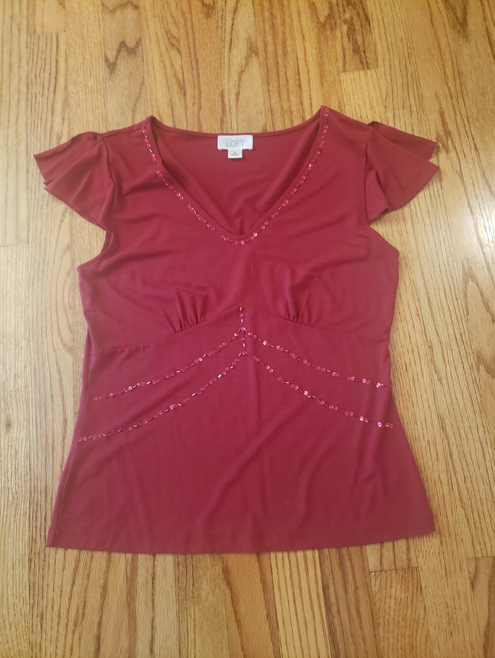 LOFT Burgandy V-Neck Short Sleeve Top with Sequin Accents Size: M